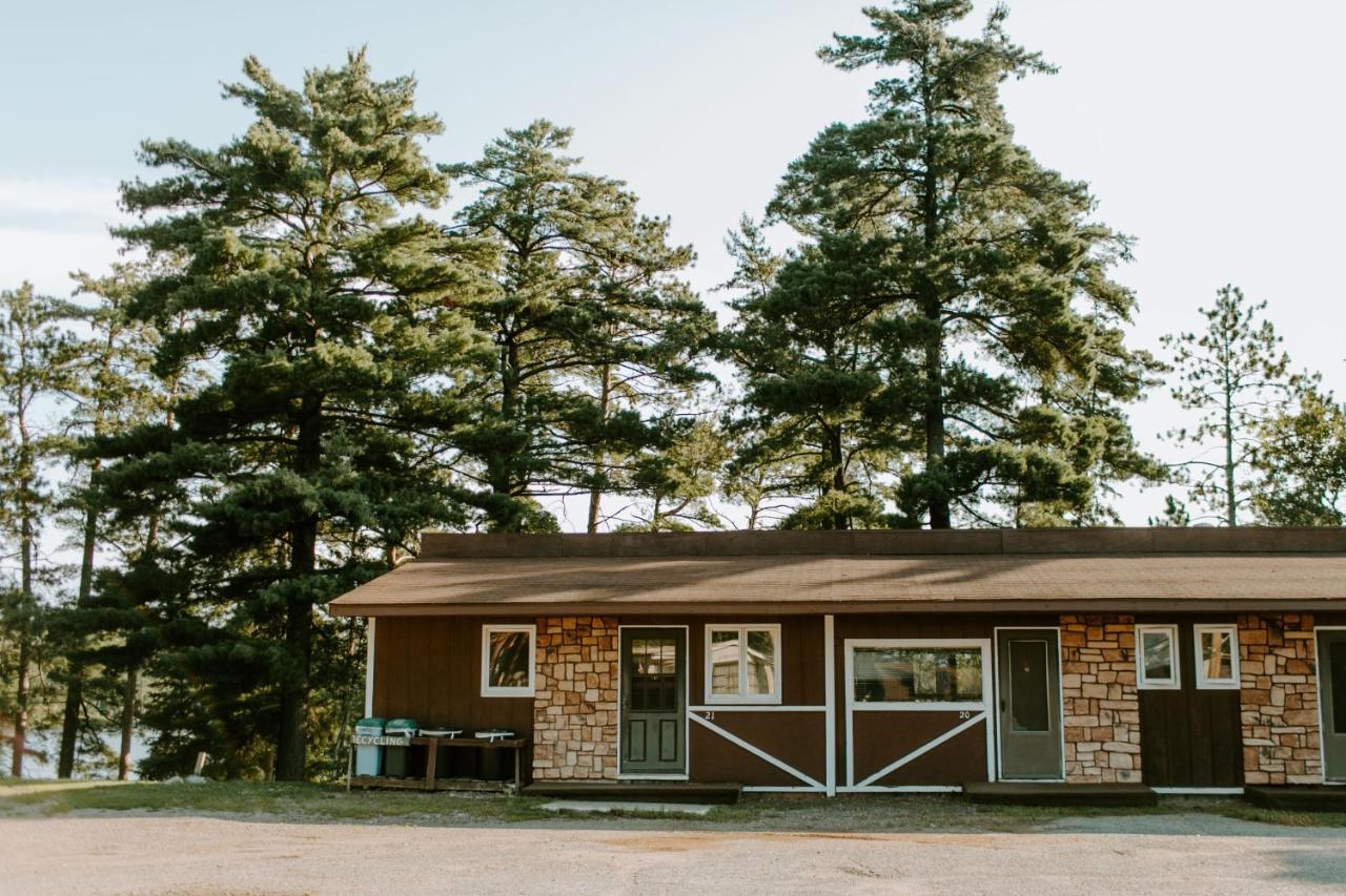 Resort Silver Rapids & Ely