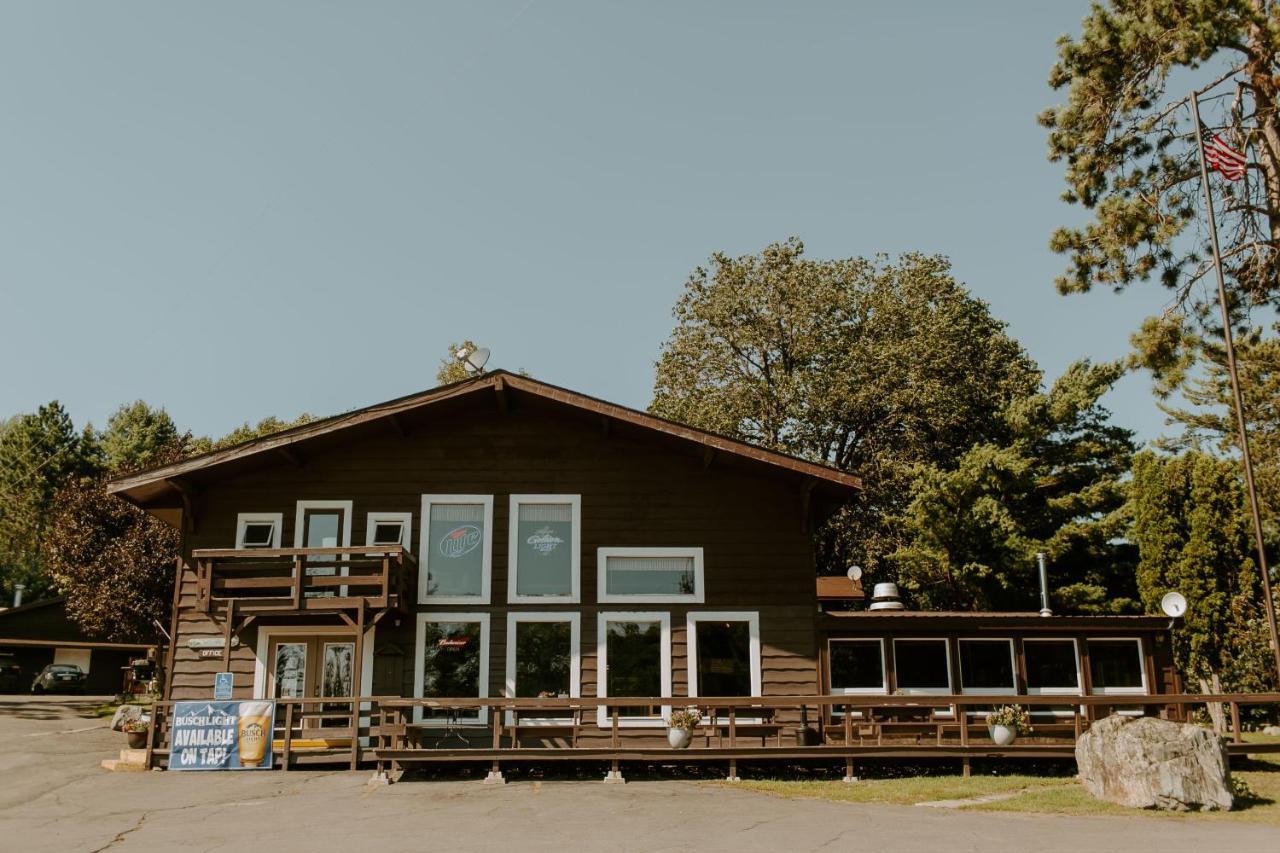 Silver Rapids & Campground 5*